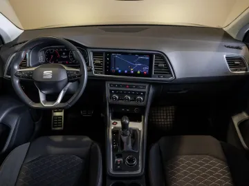 Car image 39