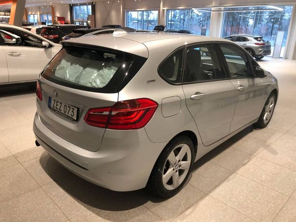 BMW 225 Active Tourer xe Steptronic xDrive 165 kW image number 4