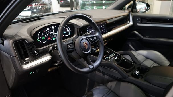 Porsche Cayenne E-Hybrid 350 kW image number 6