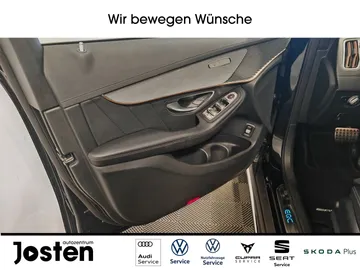 Car image 35