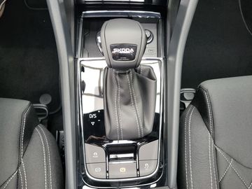 Car image 37