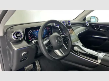 Car image 48