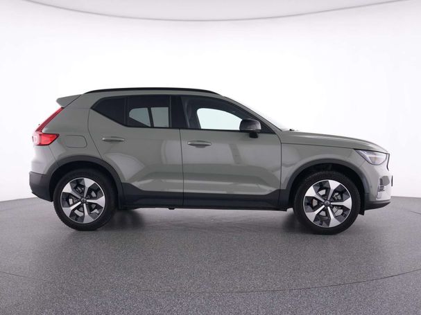 Volvo XC40 T2 Plus Dark 95 kW image number 13