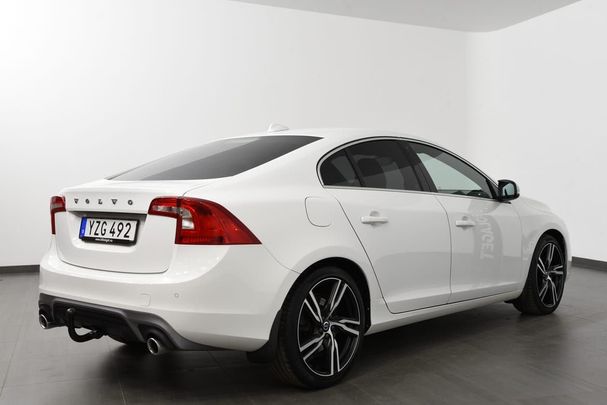 Volvo S60 D4 AWD 141 kW image number 4