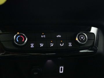 Car image 38