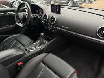 Car image 37