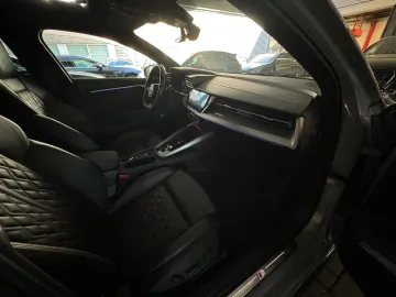 Car image 41