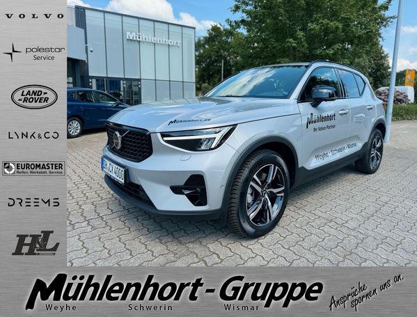 Volvo XC40 B3 Plus Dark DKG 120 kW image number 1