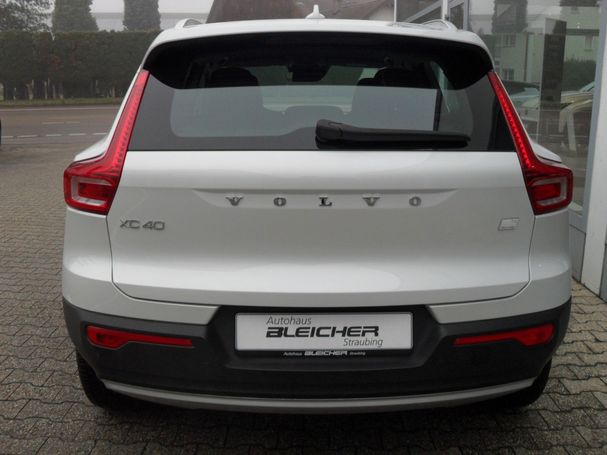 Volvo XC40 Plug-in T4 Inscription Expression 155 kW image number 6