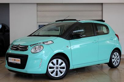 Car image 2