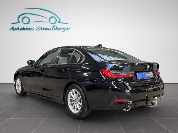 BMW 318i Advantage 115 kW image number 4