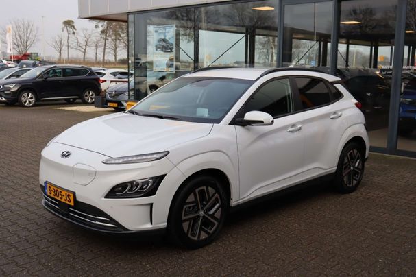 Hyundai Kona 64 kWh 150 kW image number 23