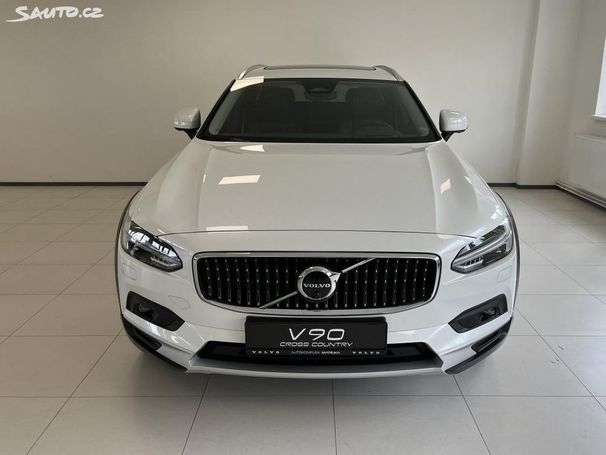 Volvo V90 Cross Country AWD B4 155 kW image number 2