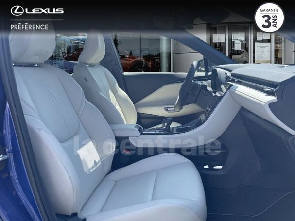 Lexus LBX 1.5 100 kW image number 19