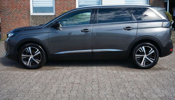 Peugeot 5008 BlueHDi 130 EAT8 96 kW image number 2