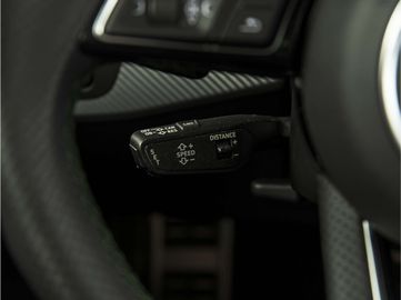 Car image 38