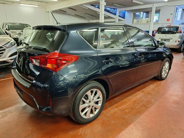 Toyota Auris 1.33 73 kW image number 7