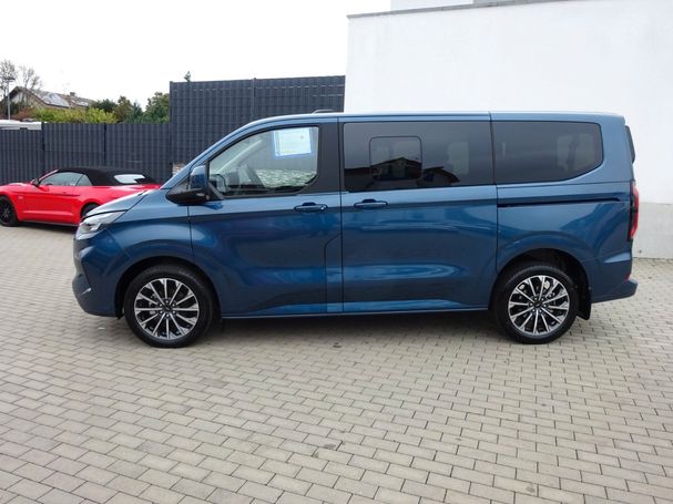 Ford Tourneo Custom 320 L1 2.0 EcoBlue Titanium 110 kW image number 5