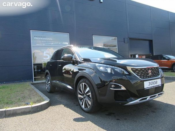 Peugeot 3008 BlueHDi 180 EAT8 130 kW image number 2