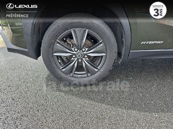 Lexus UX 135 kW image number 14