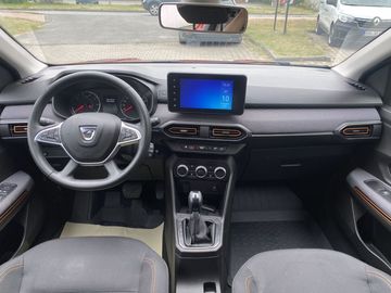 Car image 10