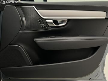 Car image 45