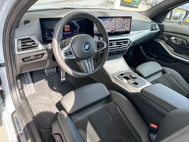 BMW 320 e 150 kW image number 23