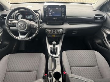 Car image 8