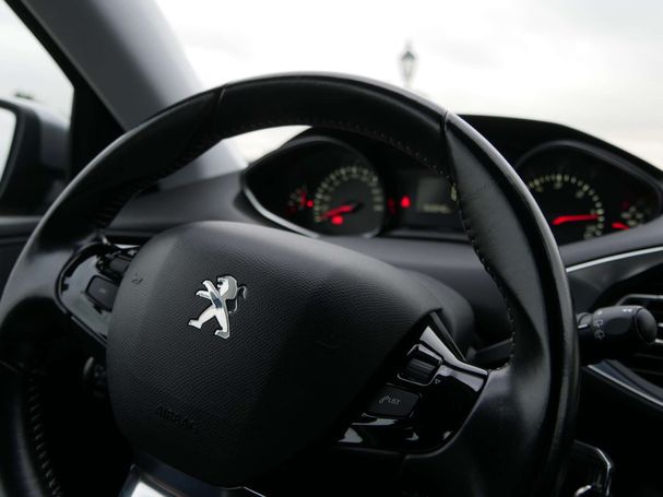 Peugeot 308 1.5 BlueHDi 96 kW image number 17