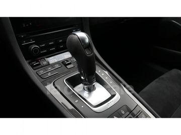 Car image 37