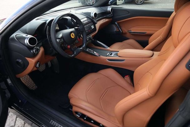 Ferrari GTC4 Lusso 6.3 V12 507 kW image number 5