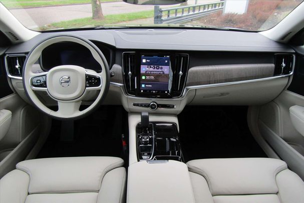 Volvo V90 AWD T6 107 kW image number 32