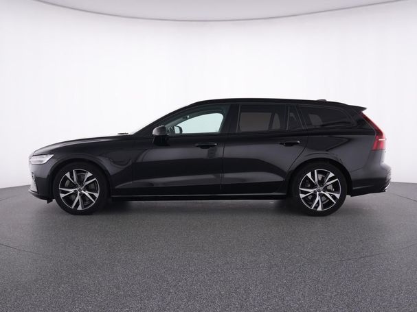 Volvo V60 T6 R Design Expression AWD Recharge 251 kW image number 11