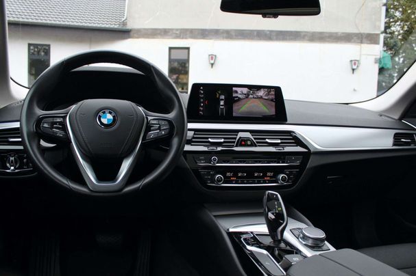 BMW 530d 195 kW image number 8