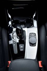 Car image 33