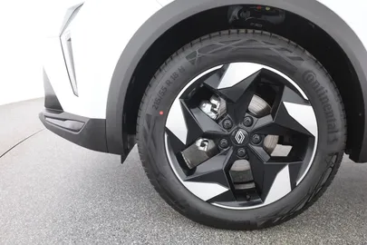Car image 29