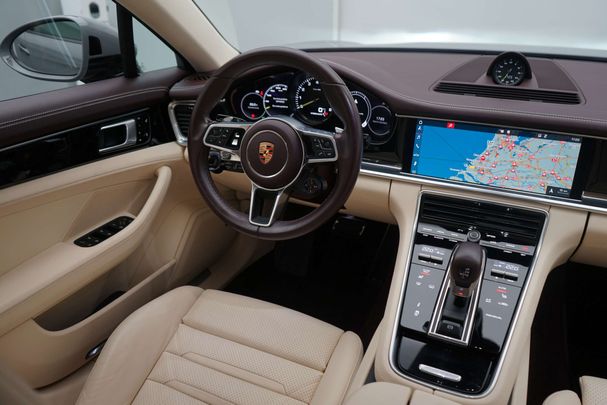 Porsche Panamera Sport Turismo Hybrid 243 kW image number 10