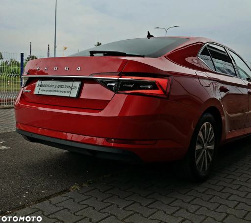 Skoda Superb 2.0 TDI DSG Style 140 kW image number 15