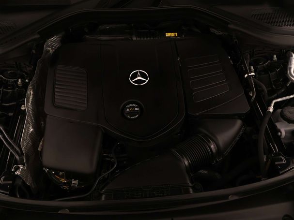 Mercedes-Benz GLC 300 e AMG Line 4Matic 230 kW image number 41