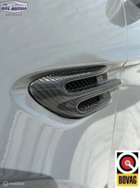 Car image 32