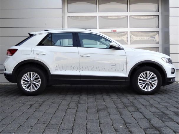 Volkswagen T-Roc 1.0 TSI Style 85 kW image number 2