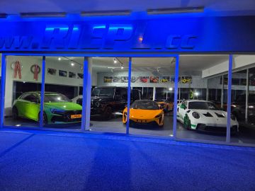 Car image 46