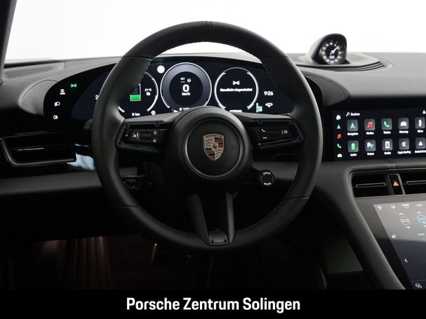 Porsche Taycan 320 kW image number 19