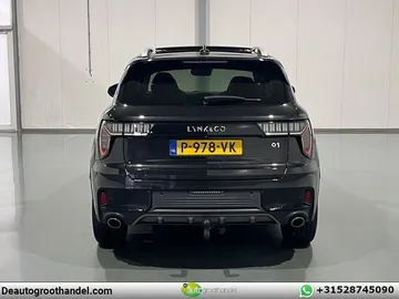 Car image 30