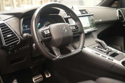 Car image 37