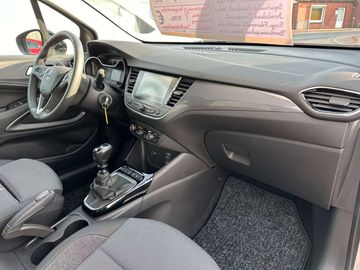 Car image 20