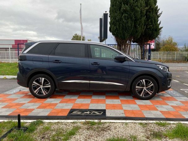 Peugeot 5008 BlueHDi 130 Allure 96 kW image number 3