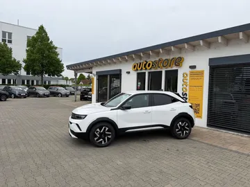 Car image 32