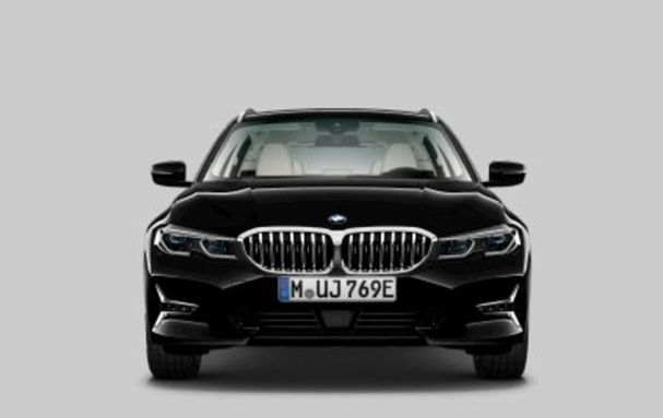 BMW 330e Touring Luxury Line 215 kW image number 14