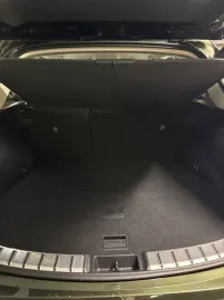 Car image 40